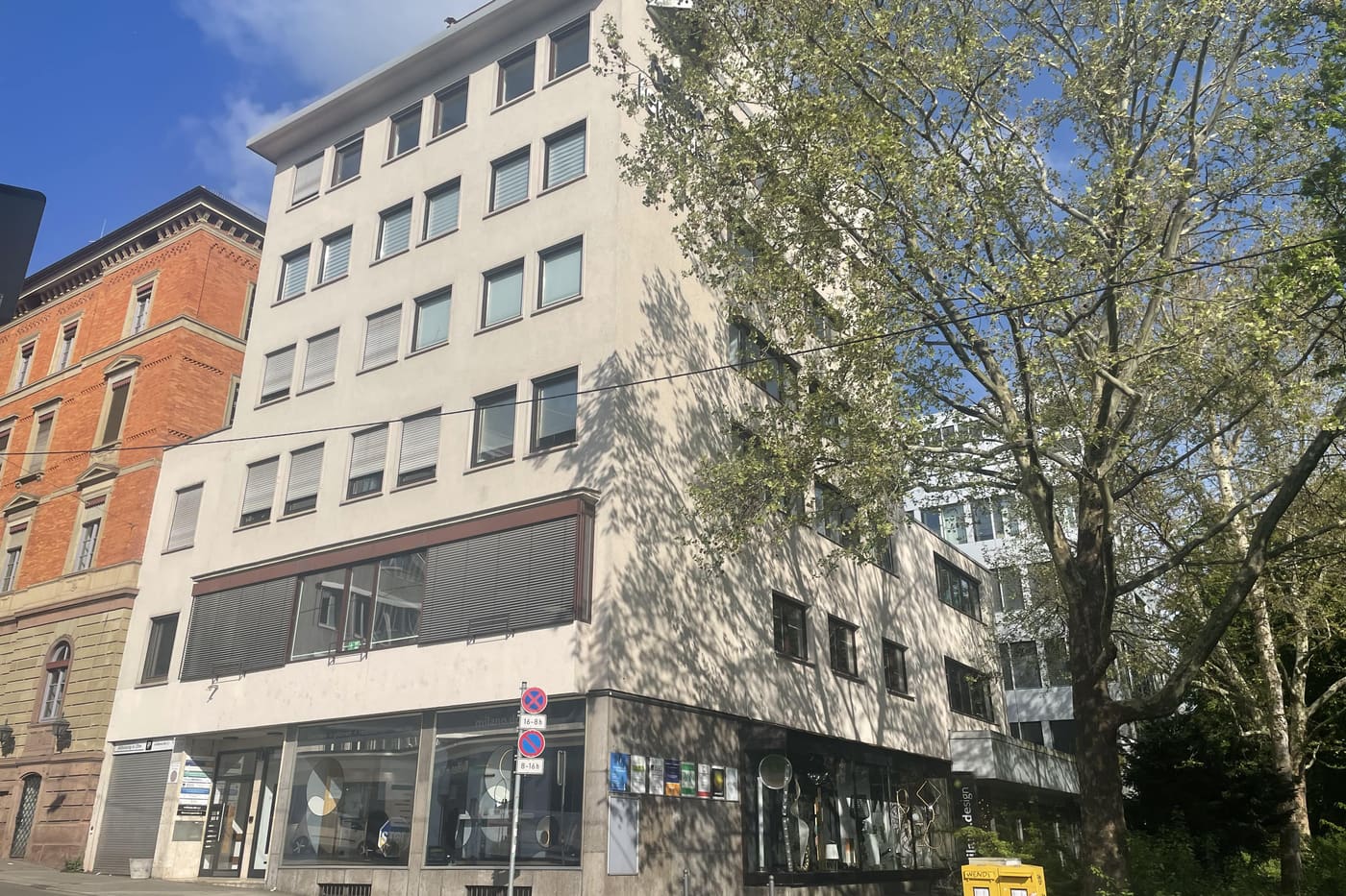 Außenansicht des Gebäudes der Praxis Physiotherapie Remedium in der Reinsburgstraße 4, Stuttgart